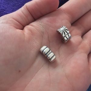 Authentic Pandora clips (2)